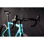 Ebike da Strada Nuova Bianchi E-Oltre 105 2x12sp 2025