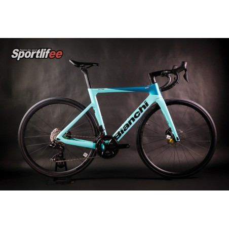 Bici da Strada Nuova Bianchi Oltre Race 105 Di2 12V 2025