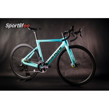 Bici da Strada Nuova Bianchi Oltre Race 105 Di2 12V 2025