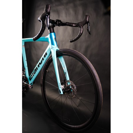 Bici da Strada Nuova Bianchi Oltre Race 105 Di2 12V 2025