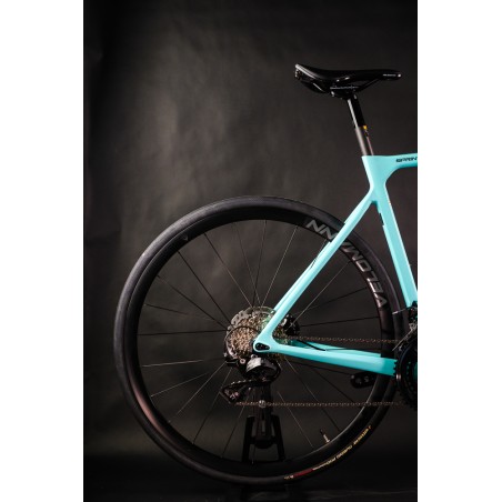 Bici da Strada Usata Bianchi Sprint 105 12s 2025