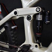 Nuova Ebike Enduro Transition Regulator Carbon CX Deore 2025