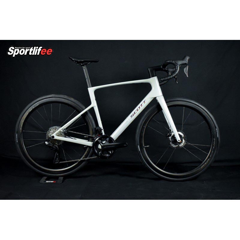 Bici da strada nuova Scott Addict 20 2026