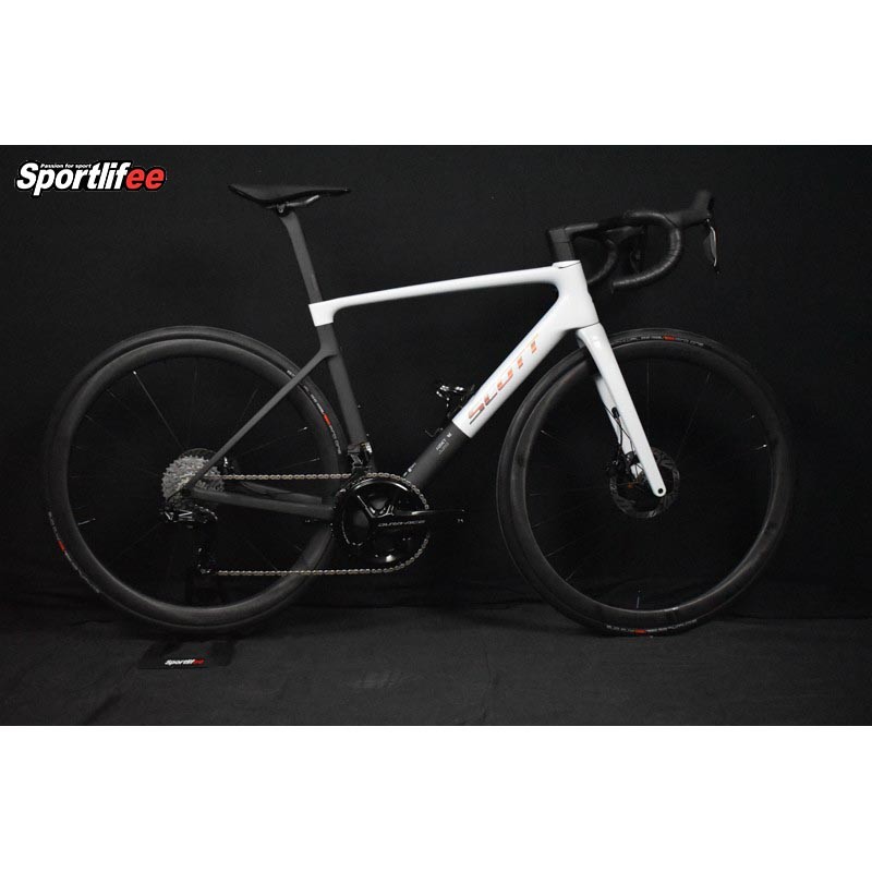 Nuova Bici da Strada Scott Addict RC Pro 2026